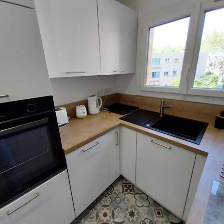 Apartment A 300m De La *
